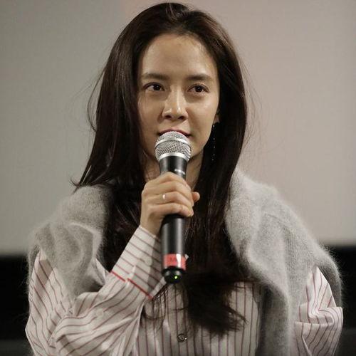 爆料韩国娱乐圈宋智孝,韩国娱乐圈的璀璨明星  第3张