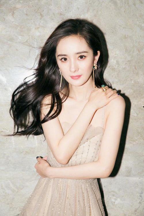 宁静爆料杨幂视频播放,揭秘娱乐圈幕后真相  第2张